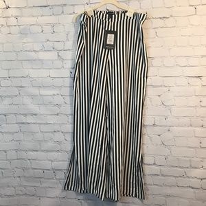 black white stripe pants wide leg who what wear